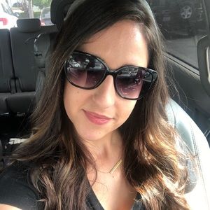 Meet your Posher, Ashlee